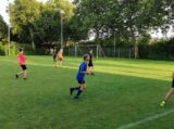 Eerste training S.K.N.W.K. JO17-1 seizoen 2021-2022 (8/41)